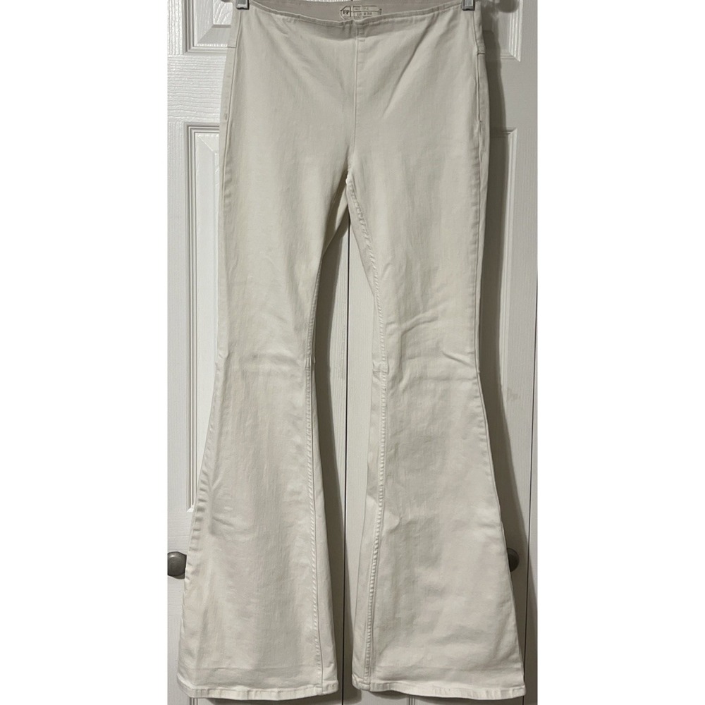 Free People Penny Stretch Pull-On Mid Rise Flare Jeans Worn White SZ 29 (28x33) - Picture 1 of 11